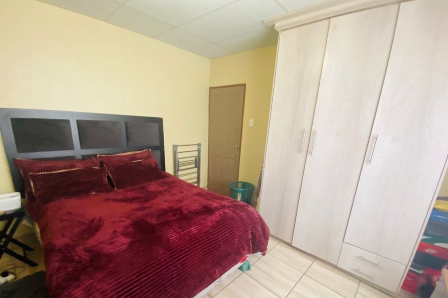 3 Bedroom Property for Sale in Caleb Motsoabi Free State